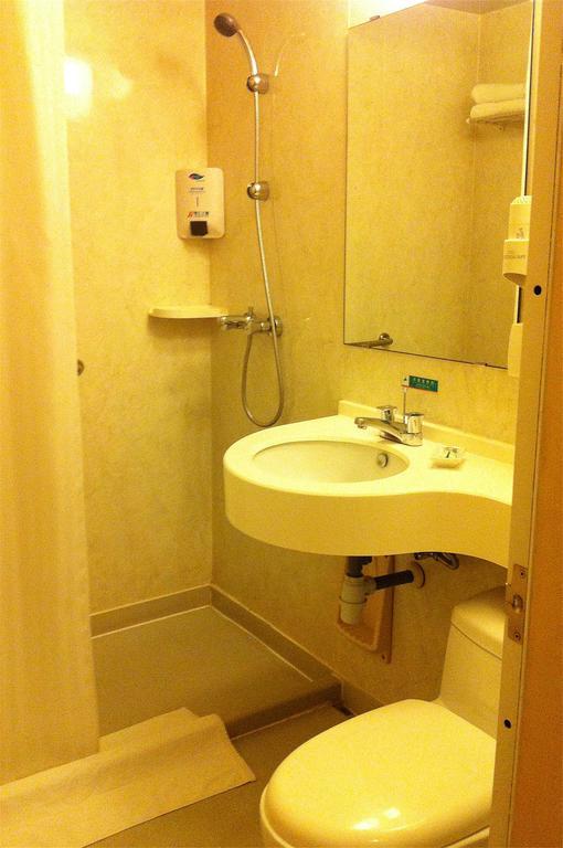 Jinjiang Inn - Qingdao Xiangjiang Road Chambre photo